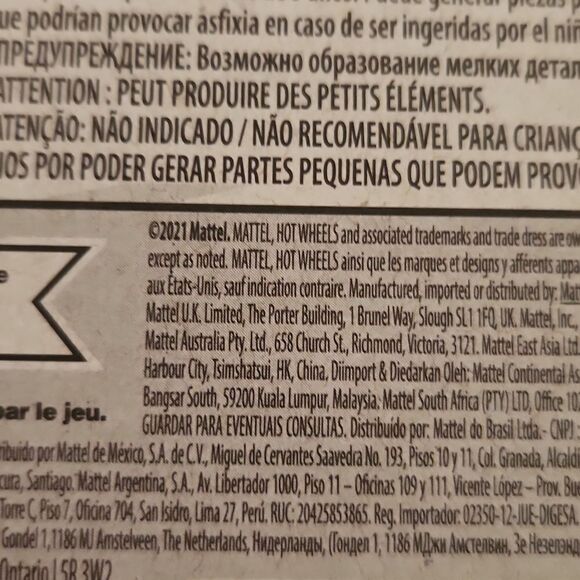 Hot Wheels Porsche Taycan Turbo S Car NIP - Picture 6 of 6